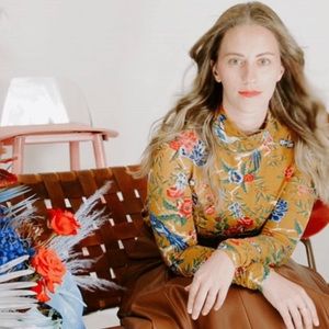 Meet your Posher, Naomi